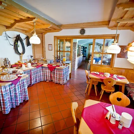 Bauernhof Liendl Farm stay *
